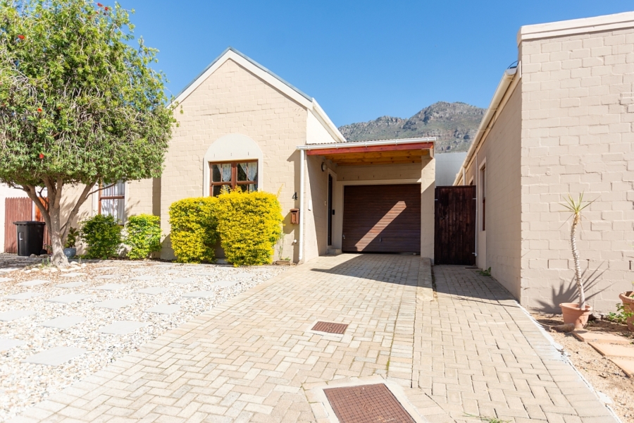 2 Bedroom Property for Sale in Riebeek West Western Cape